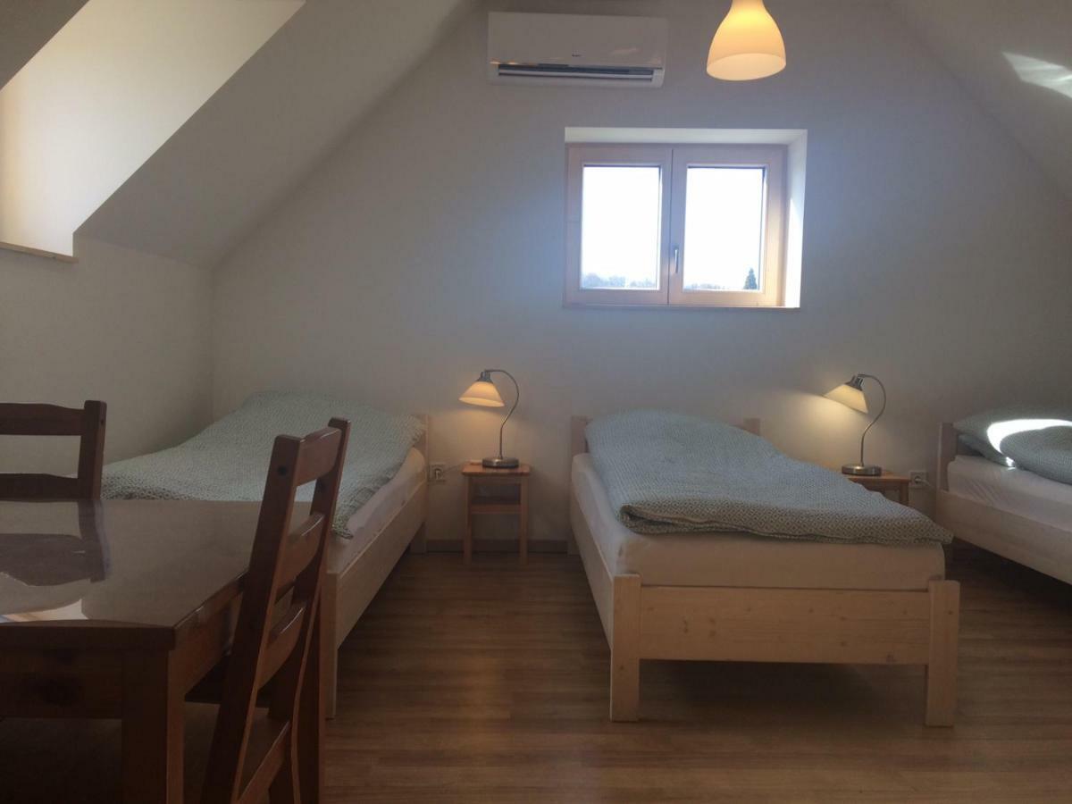 Vamosi Vendeghaz Apartment Nemesvámos Екстериор снимка
