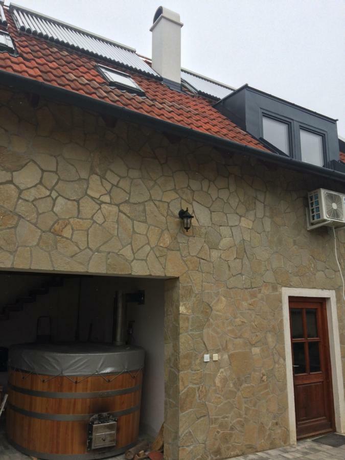 Vamosi Vendeghaz Apartment Nemesvámos Екстериор снимка